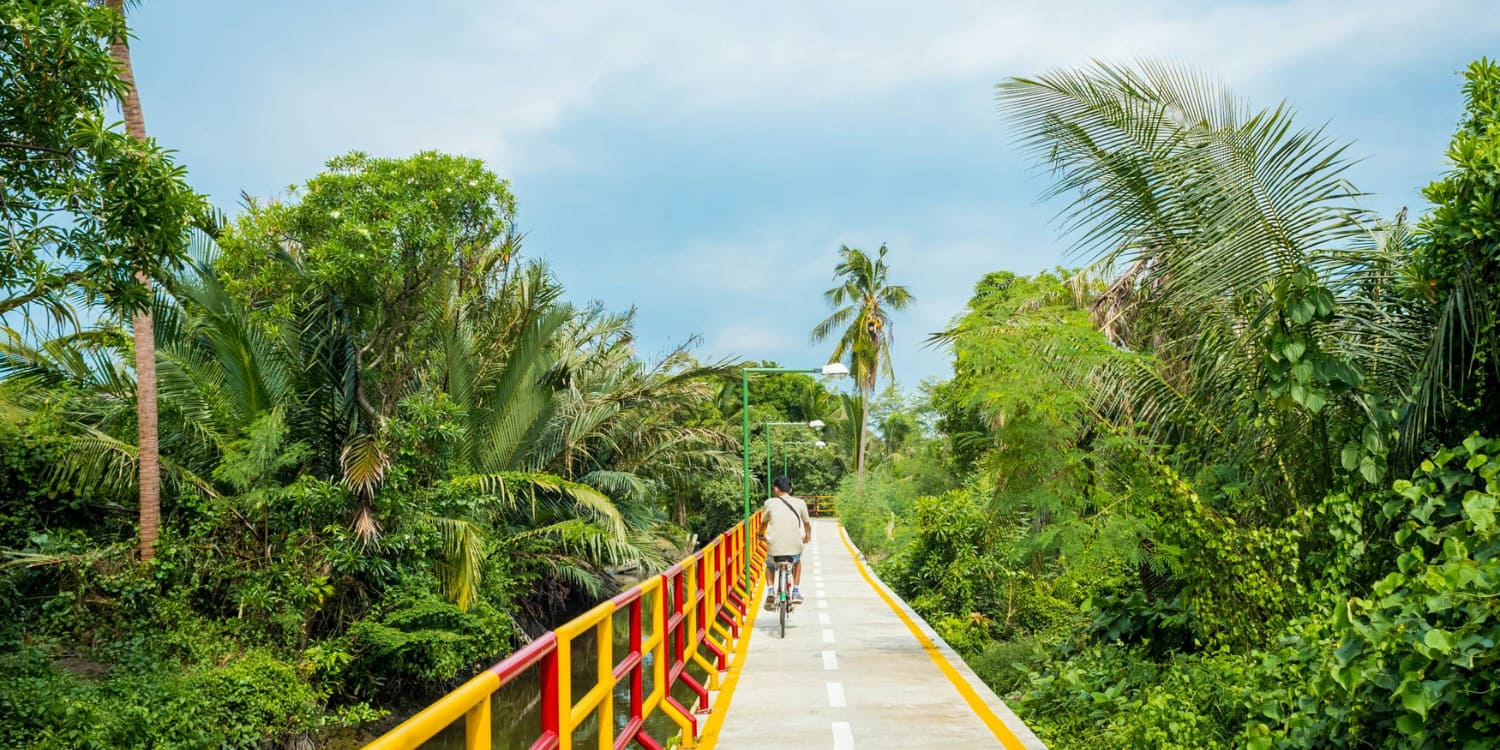 Bang Krachao Park