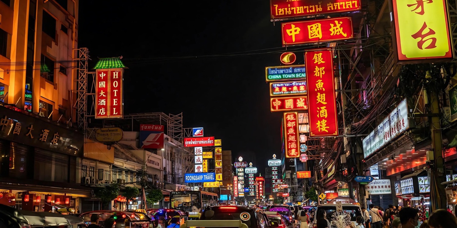 Yaowarat Street (Chinatown)